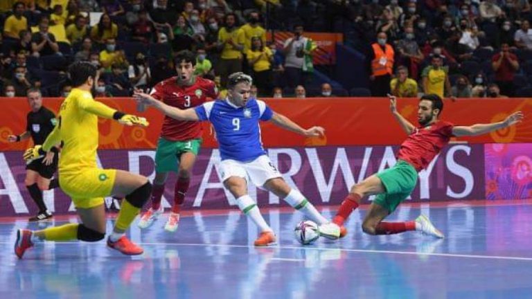 كأس العالم لكرة القدم داخل القاعة: المنتخب المغربي يخرج من دور الربع بانهزامه أمام نظيره البرازيلي