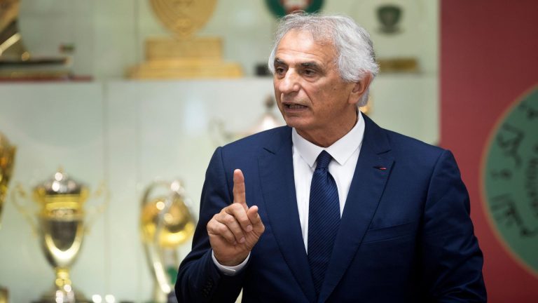 وحيد حاليلوزيتش: عدم استدعاء مزراوي وزياش قرار انضباطي