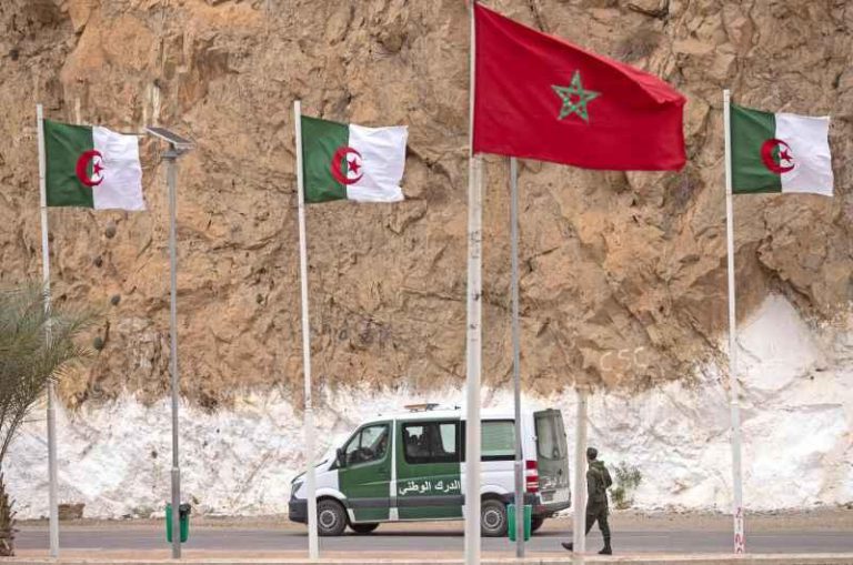 “المجلس العربي” يدعو لإطفاء “نار الفتنة” بين المغرب والجزائر