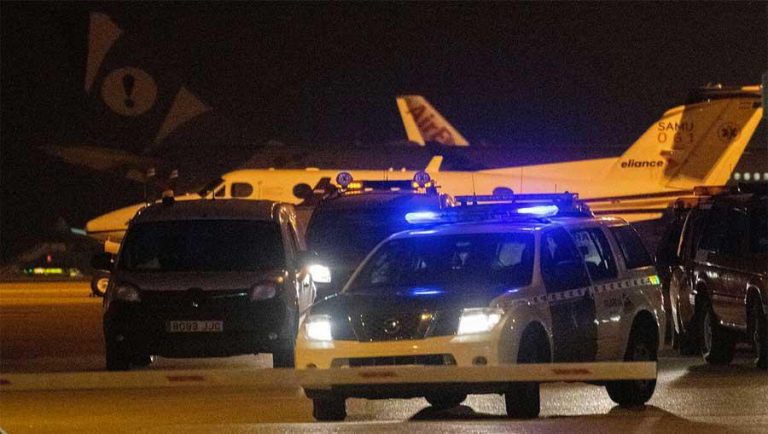 إسبانيا: اعتقال أربعة أشخاص من المغاربة الذين هربوا من مطار مايوركا