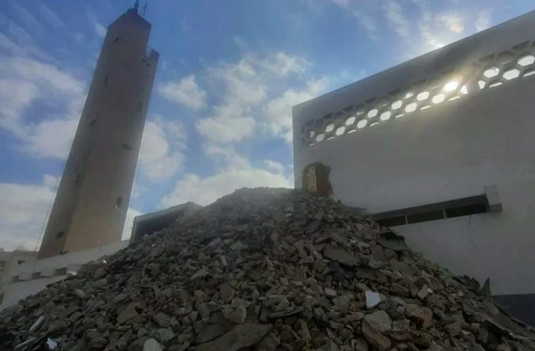 وزارة الأوقاف: عملية ترميم مسجد السنة بالدار البيضاء تعتمد على مبدإ الحد الأدنى من التدخل وعدم الإقدام على تشويه معالمه