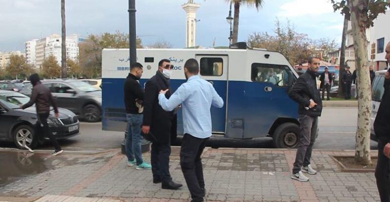 سطو على سيارة لنقل الأموال بطنجة باستخدام سيارة أجرة