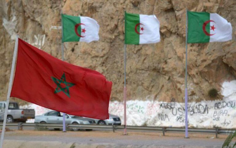 الديمقراطية في العالم: نظام هجين في المغرب واستبدادي في الجزائر [تقرير]