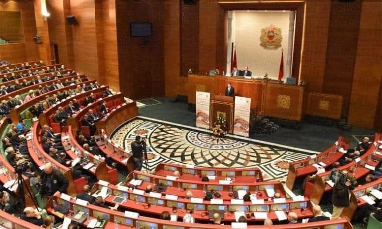 مشروع قانون المالية 2022 بمجلس المستشارين: قبول 39 تعديلا من أصل 250