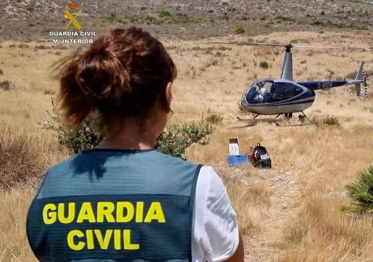 إسبانيا: تفكيك شبكة لتهريب الحشيش من المغرب بواسطة طائرات هليكوبتر