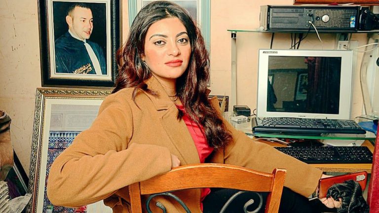 بنكيران مهاجما الناشطة مايسة: منافقة لا نعرف من أرسلها حاولت استدراجي