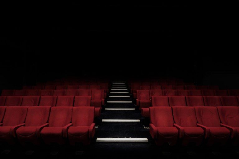 مجلس الحكومة يصادق على مشروع مرسوم يتعلق بدعم قطاع السينما
