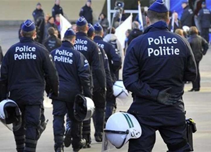 بناء على معطيات قدمها المغرب.. السلطات البلجيكية تعتقل عبد الله البلجيكي الذي يشتبه في تخطيطه لتنفيذ هجمات إرهابية بناء على معطيات قدمها المغرب.. السلطات البلجيكية تعتقل عبد الله البلجيكي الذي يشتبه في تخطيطه لتنفيذ هجمات إرهابية