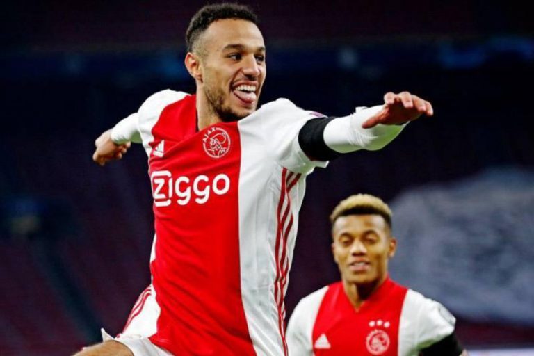 المغربي نصير مزراوي يقترب من الانضمام إلى برشلونة