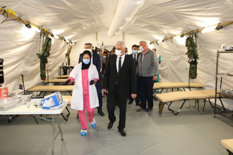 الولايات المتحدة تمنح مستشفى ميداني لتقديم العلاجات المركزة لوزارة الصحة المغربية