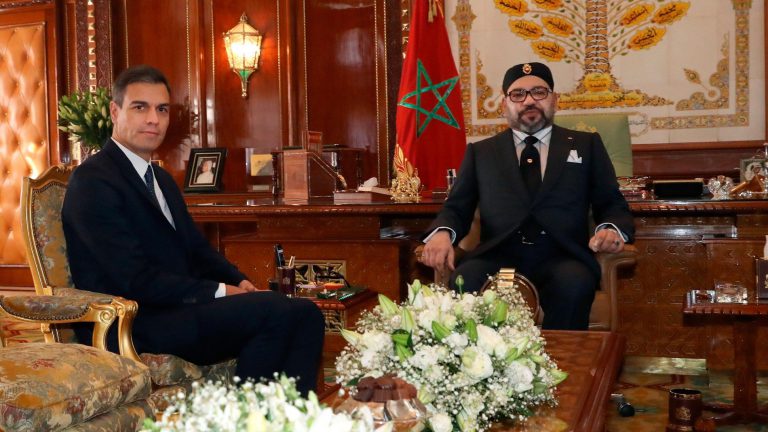 رئيس الحكومة الإسبانية للملك محمد السادس: إسبانيا تعتبر مبادرة الحكم الذاتي للصحراء الأساس الأكثر جدية وواقعية ومصداقية من أجل تسوية الخلاف