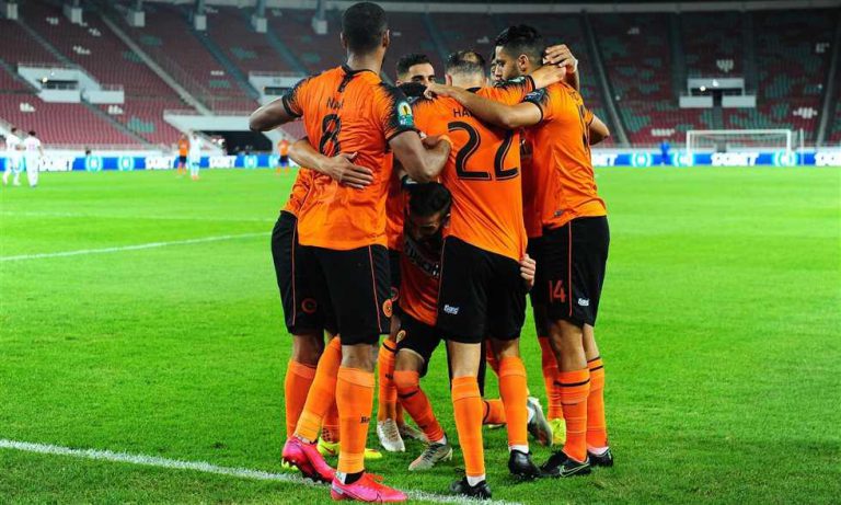 ربع نهائي كأس الكونفدرالية الإفريقية لكرة القدم : نهضة بركان يواجه نادي المصري البورسعيدي