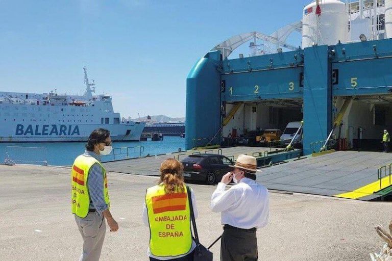 إغلاق الحدود البحرية بين الجزيرة الخضراء وطنجة كلف إسبانيا 200 مليون يورو