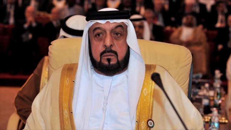 الملك محمد السادس يعزي في وفاة الشيخ خليفة بن زايد آل نهيان