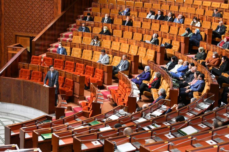 حكومة أخنوش ترفض منح حزب البيجيدي الكلمة لمناقشة جرائم الصهيونية