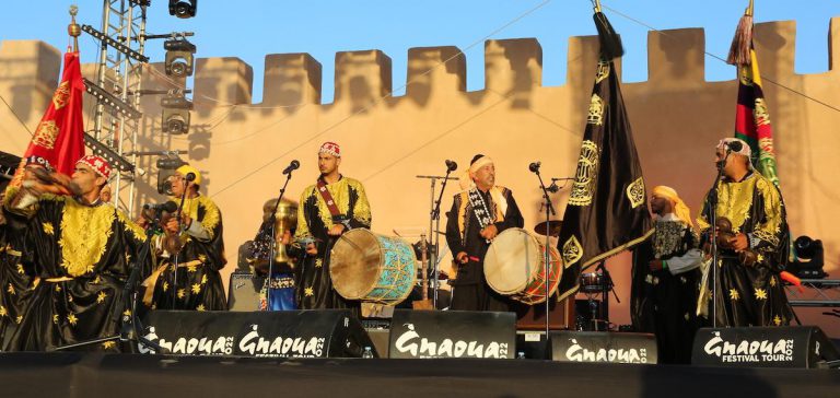 بعد سنتين من الغياب.. مهرجان كناوة يلتقي جمهوره في الصويرة [فيديو]