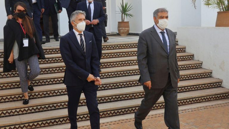 لفتيت يجتمع بنظيره الإسباني لمناقشة قضايا الهجرة والإرهاب