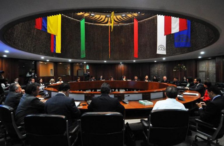أعضاء البرلمان الأنديني يقومون بزيارة للمملكة من فاتح إلى 09 يوليوز المقبل