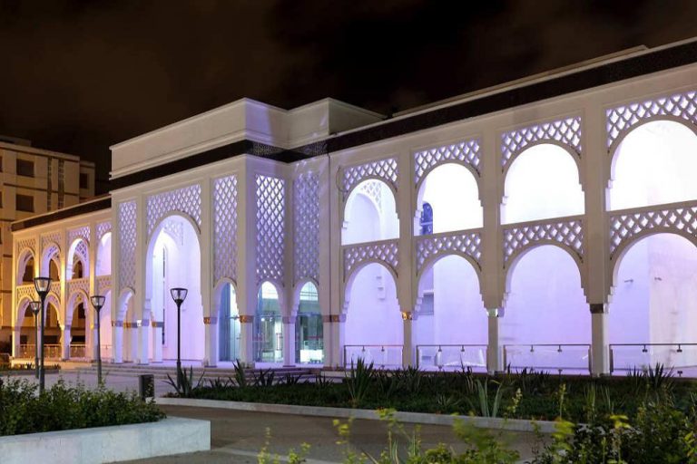 وزير خارجية سنغافورة يزور متحف محمد السادس للفن الحديث والمعاصر