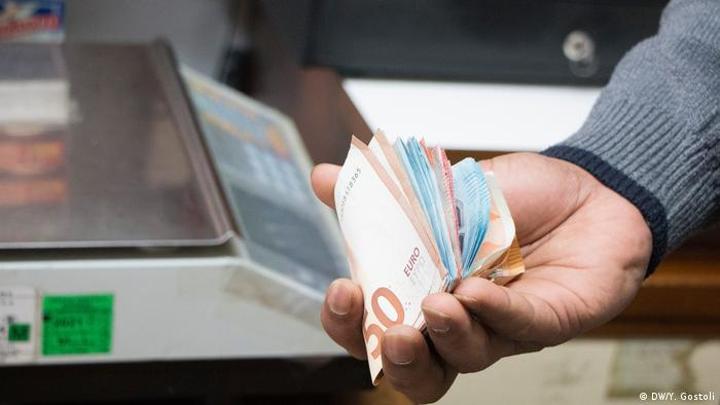 تحويلات المغاربة المقيمين بالخارج تجاوزت 38 مليار درهم مع متم ماي الماضي