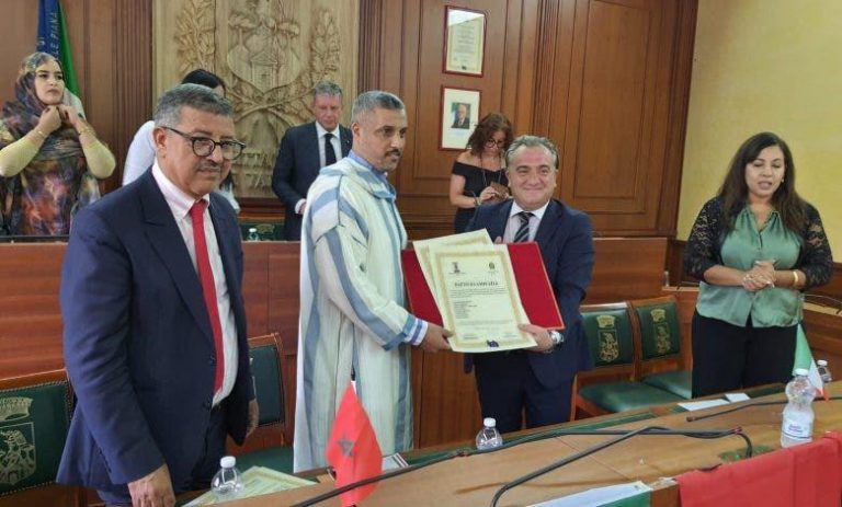 التوقيع على اتفاقية للتوأمة بين طانطان ومدينة جيفوني فالي بيانا الإيطالية