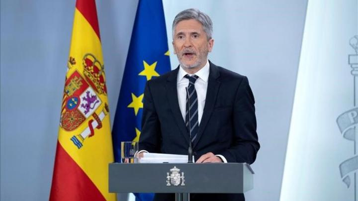 وزير الداخلية الإسباني يؤكد الطابع النموذجي للتعاون بشأن الهجرة مع المغرب وزير الداخلية الإسباني يؤكد الطابع النموذجي للتعاون بشأن الهجرة مع المغرب