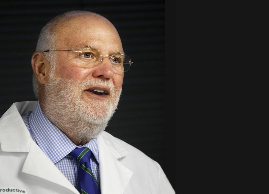 جريمة طبيب أنجب 94 طفلا دون علم مريضاته جريمة طبيب أنجب 94 طفلا دون علم مريضاته