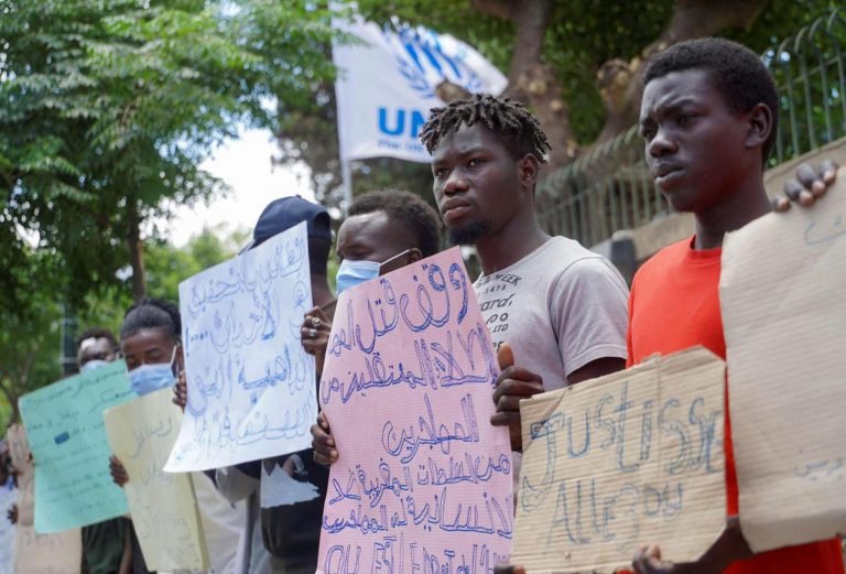 لوموند: المغرب طريق هجرة جديد للسودانيين نحو أوروبا