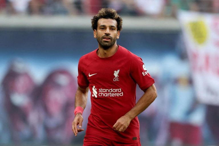 محمد صلاح وإيرلينغ هالاند يقودان التشكيل المثالي لأغلى لاعبي "البريميرليغ"