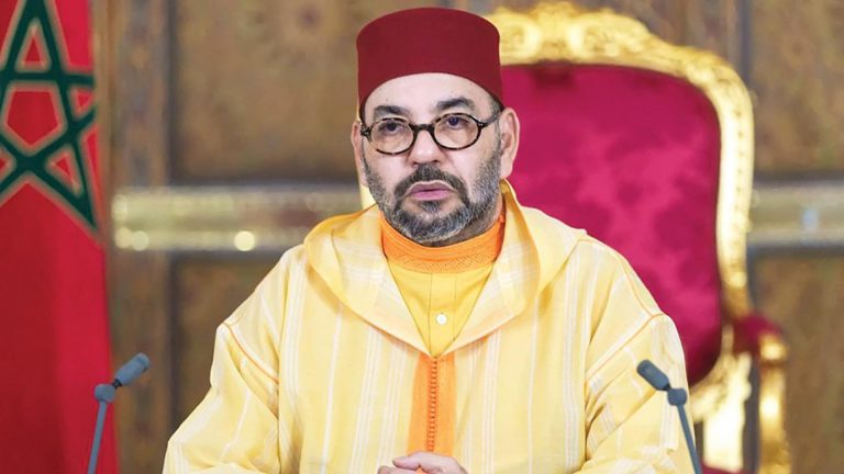 الملك محمد السادس يتوجه إلى فرنسا لعيادة والدته المريضة
