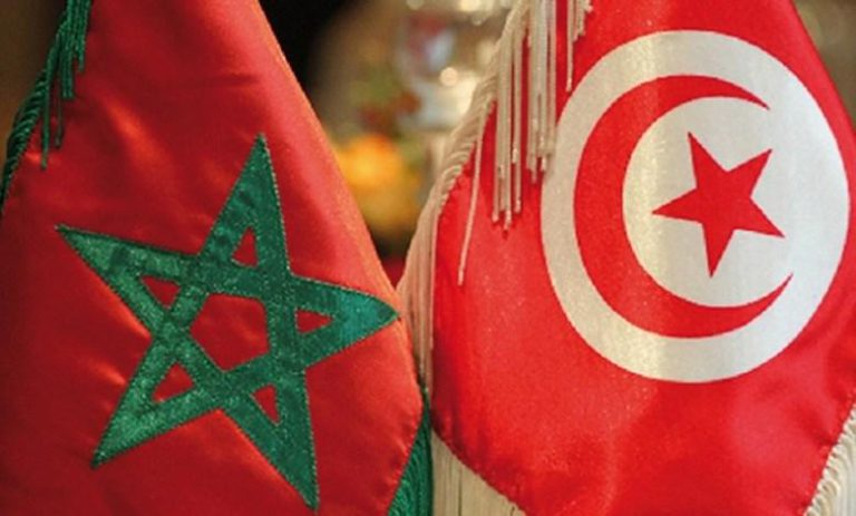 نقابتي الصحافة في المغرب وتونس تدخلان على خط الأزمة بين البلدين