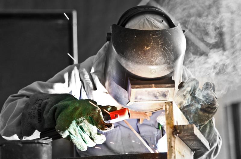 الابتكار الصناعي: توقيع اتفاقية شراكة لمواكبة المقاولات الصغيرة جدا والصغرى والمتوسطة في إنجاز مشاريع ذات قيمة مضافة عالية الابتكار الصناعي: توقيع اتفاقية شراكة لمواكبة المقاولات الصغيرة جدا والصغرى والمتوسطة في إنجاز مشاريع ذات قيمة مضافة عالية