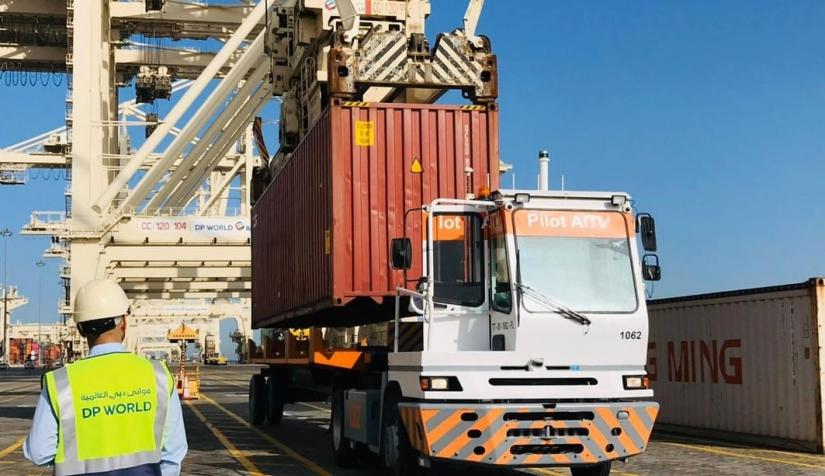 موانئ دبي العالمية: مشروع سياسي في عباءة اقتصادية موانئ دبي العالمية: مشروع سياسي في عباءة اقتصادية