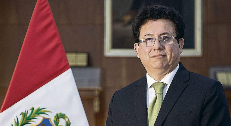 بسبب الاعتراف بـجمهورية البوليساريو.. وزير خارجية بيرو يقدم استقالته