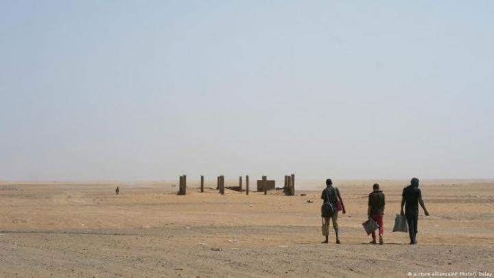 فعاليات مدنية تندد بعودة ترحيل المهاجرين غير النظاميين من طرف الجزائر فعاليات مدنية تندد بعودة ترحيل المهاجرين غير النظاميين من طرف الجزائر