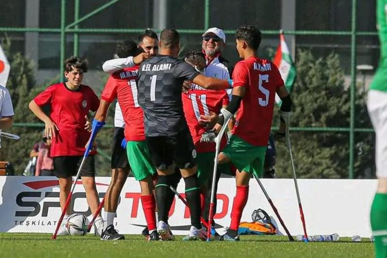 كأس العالم لكرة القدم لمبتوري الأطراف: المنتخب المغربي يتأهل إلى الدور الثاني بعد تعادله مع إيران