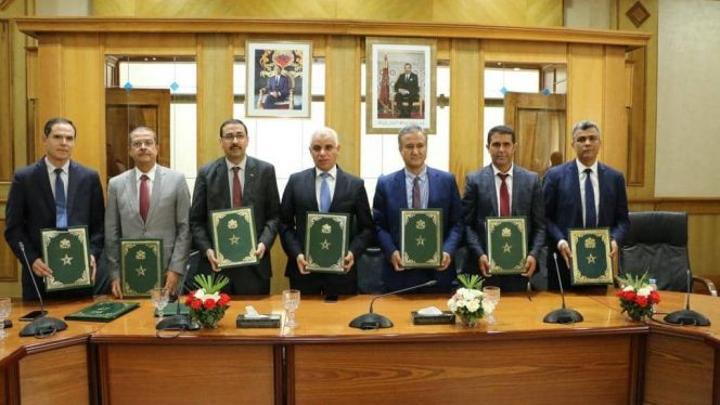 مليار و700 مليون درهم لإعادة تأهيل 5 مراكز استشفائية كبرى مليار و700 مليون درهم لإعادة تأهيل 5 مراكز استشفائية كبرى