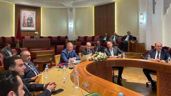 مكتب الكهرباء وصندوق التقاعد ولارام أبرز المؤسسات المستفيدة من الاعتمادات الإضافية الجديدة مكتب الكهرباء وصندوق التقاعد ولارام أبرز المؤسسات المستفيدة من الاعتمادات الإضافية الجديدة