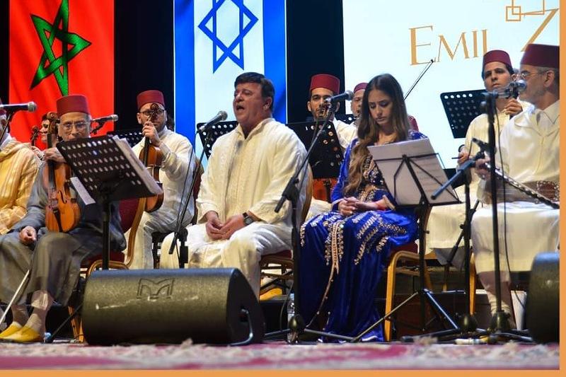 فنانون مغاربة وإسرائيليون يحيون بالرباط حفل انطلاق الدورة الأولى للمهرجان المغربي للموسيقى الأندلسية فنانون مغاربة وإسرائيليون يحيون بالرباط حفل انطلاق الدورة الأولى للمهرجان المغربي للموسيقى الأندلسية