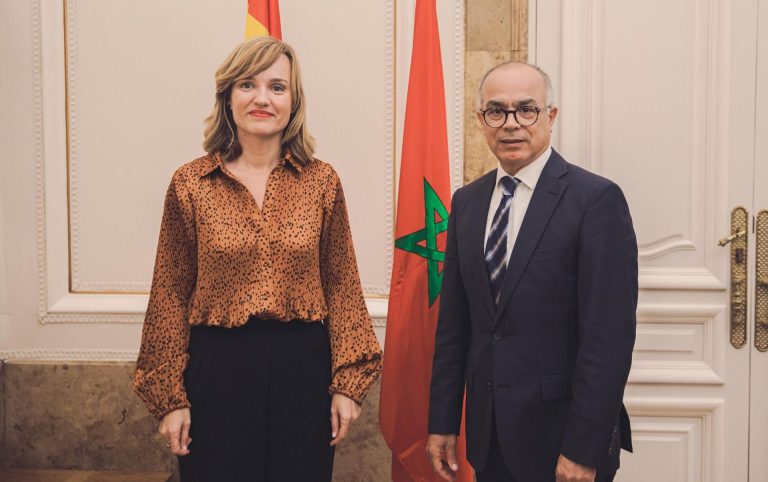 المغرب وإسبانيا يتفقان على إدماج الإسبانية في التعليم