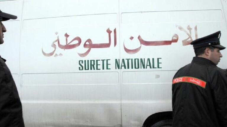 اعتقال فتيحة روتيني بعد نشرها فيديو مخلّا بالآداب اعتقال فتيحة روتيني بعد نشرها فيديو مخلّا بالآداب