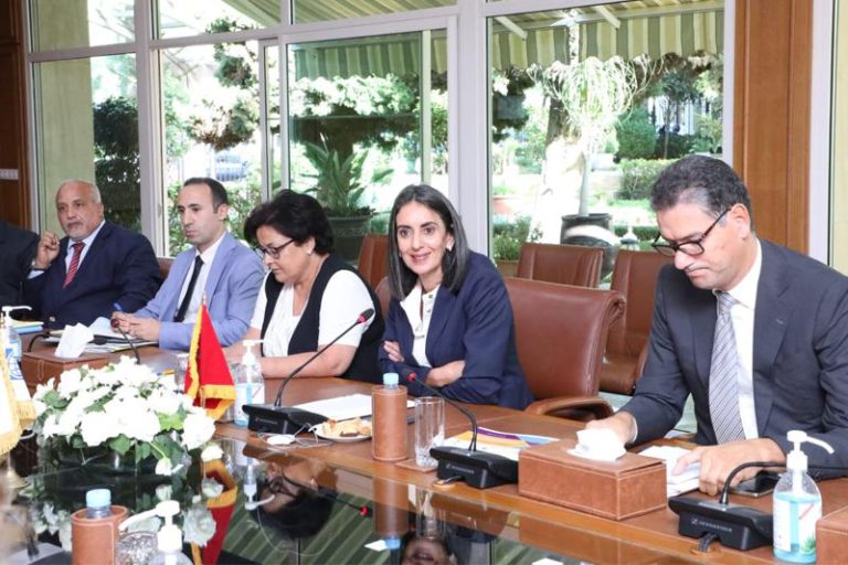 وزيرة الاقتصاد والمالية تتباحث مع نائب رئيس البنك الدولي لمنطقة الشرق الأوسط وشمال إفريقيا