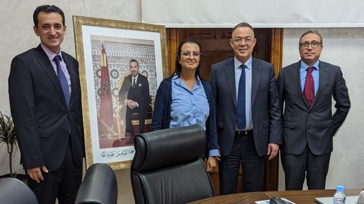 الحكومة تنجح في الوصول إلى التوافق مع أطباء القطاع الحر الحكومة تنجح في الوصول إلى التوافق مع أطباء القطاع الحر