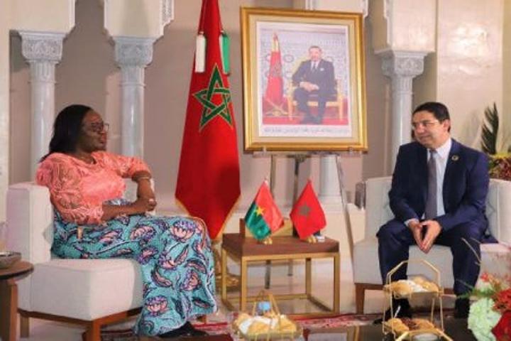 وزيرة خارجية بوركينافاسو: الوضع في البلاد يتطلب دعم بلدان صديقة مثل المغرب وزيرة خارجية بوركينافاسو: الوضع في البلاد يتطلب دعم بلدان صديقة مثل المغرب