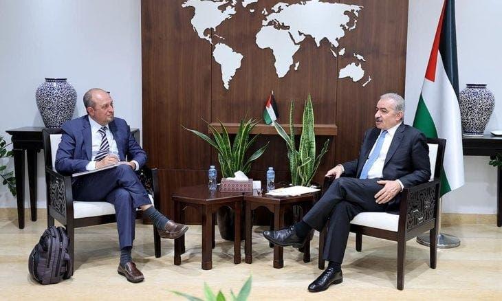 بايدن يعين عمرو هادي مبعوثا خاصا للشؤون الفلسطينية بايدن يعين عمرو هادي مبعوثا خاصا للشؤون الفلسطينية