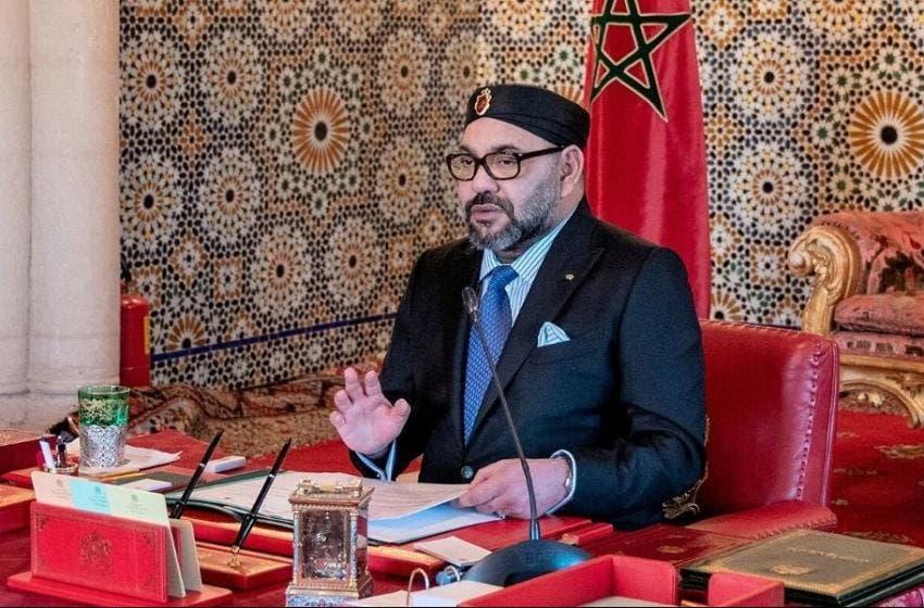 الملك يشيد بمستوى علاقات الصداقة بين المغرب والسورينام الملك يشيد بمستوى علاقات الصداقة بين المغرب والسورينام