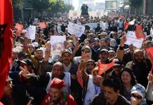 محامو المغرب يعلقون إضرابهم بعد توافقهم مع الحكومة محامو المغرب يعلقون إضرابهم بعد توافقهم مع الحكومة