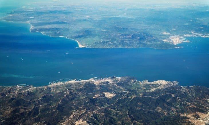 باحث…ترسيم الحدود بين إسبانيا والمغرب لن يكون على المستوى الكامل باحث…ترسيم الحدود بين إسبانيا والمغرب لن يكون على المستوى الكامل