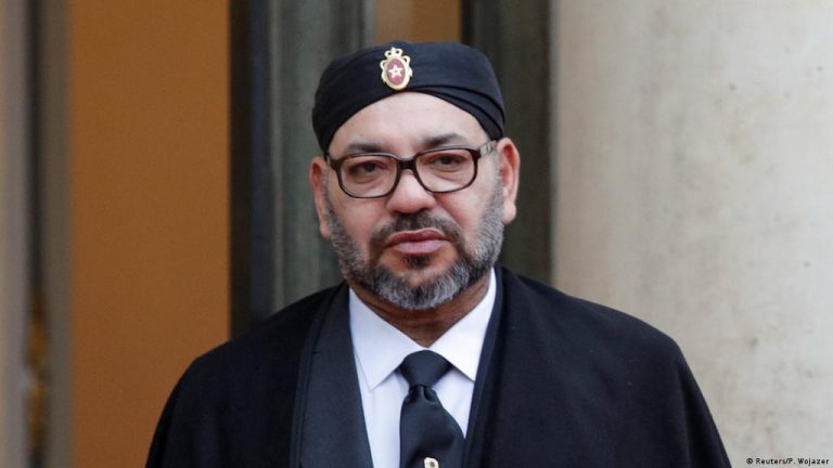 الملك محمد السادس يجري اتصالا هاتفيا بالركراكي وسايس