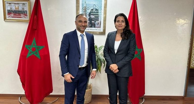 مجموعة إسرائيلية تشيد بـ الإمكانات الهائلة للتنقيب عن الغاز في الصحراء